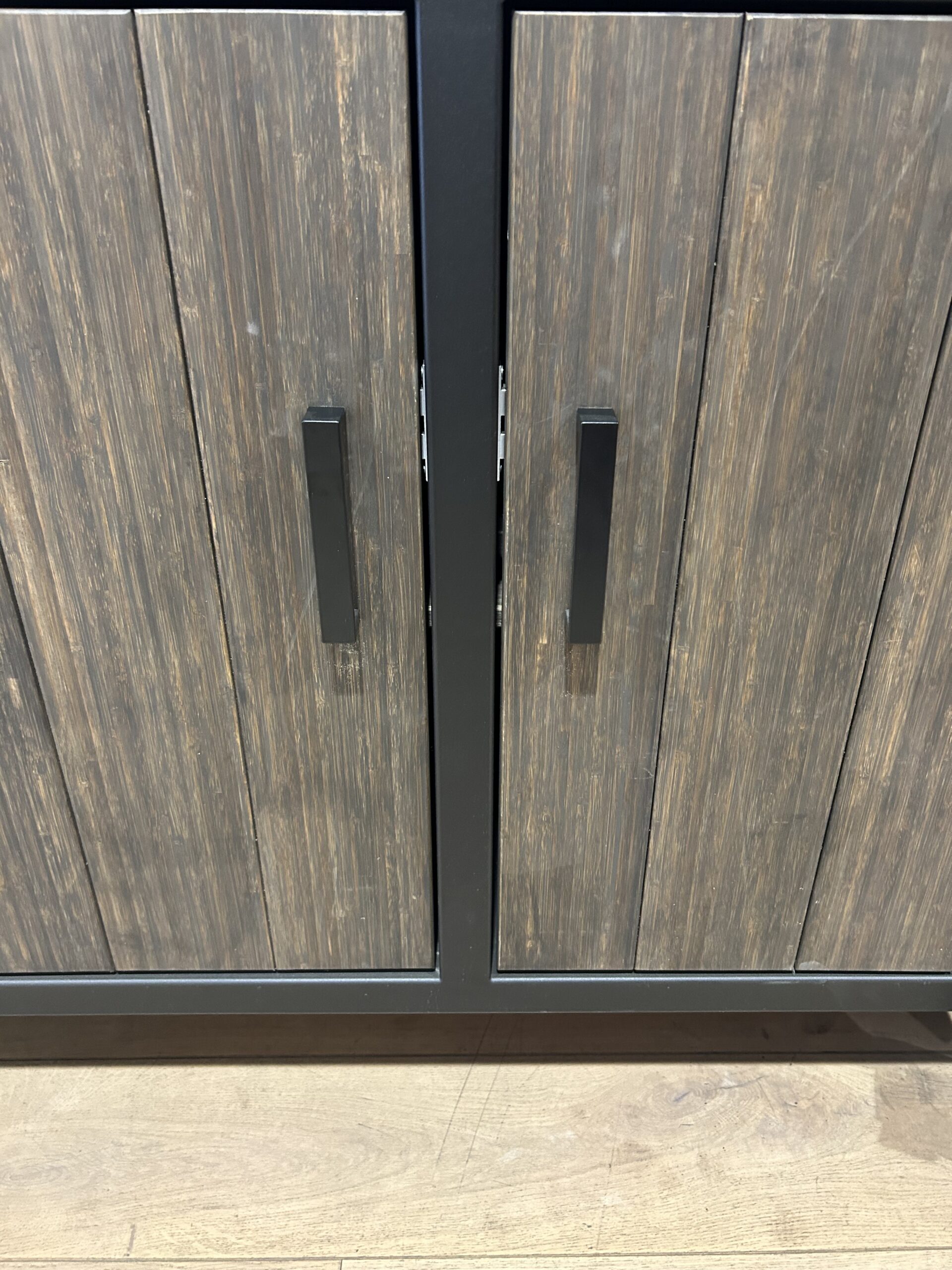 Showroommodel Fraaii Bamboo Inferno XL + Graniet (Uitsparing BGE Large)