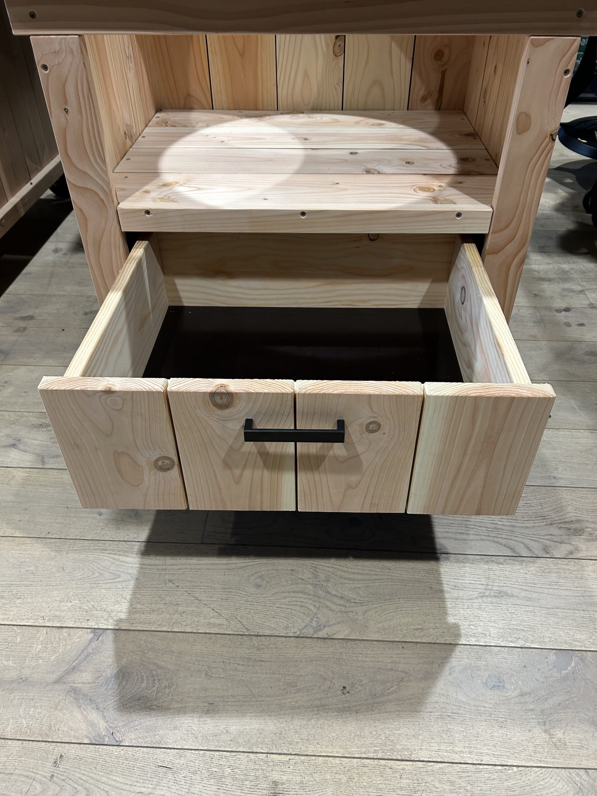 Showroommodel Douglas Tafel + Lade + Composiet Werkblad t.b.v. BGE Large