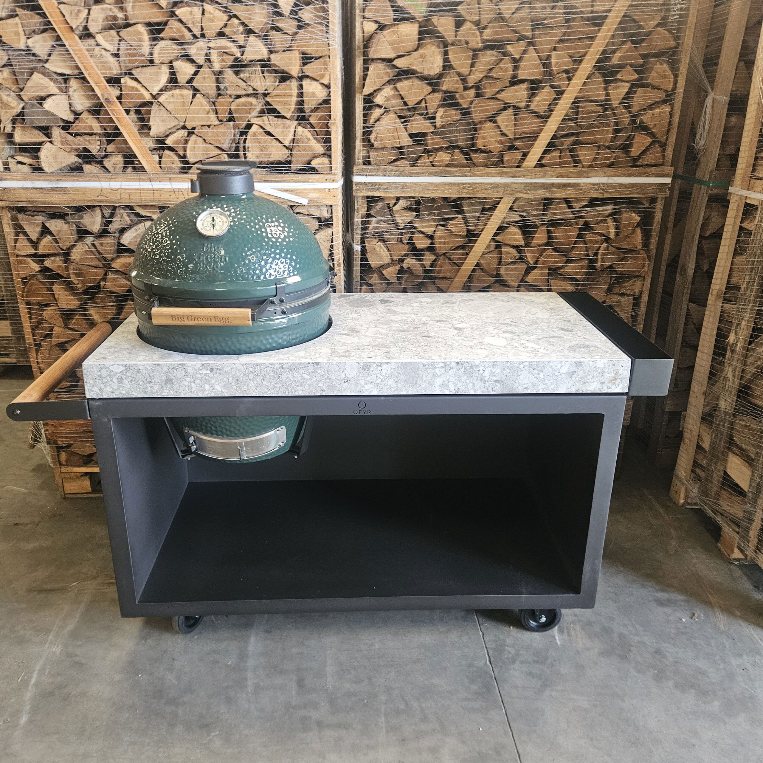 Big Green Egg Large + OFYR Kamado Table 135 Ceramic White